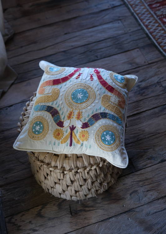 Cojin Huichol Serpiente