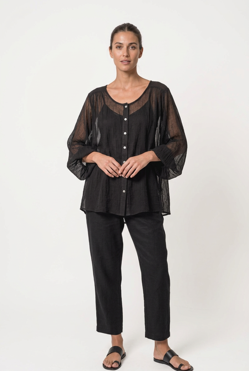 Camisa Luna en negro, vista frontal