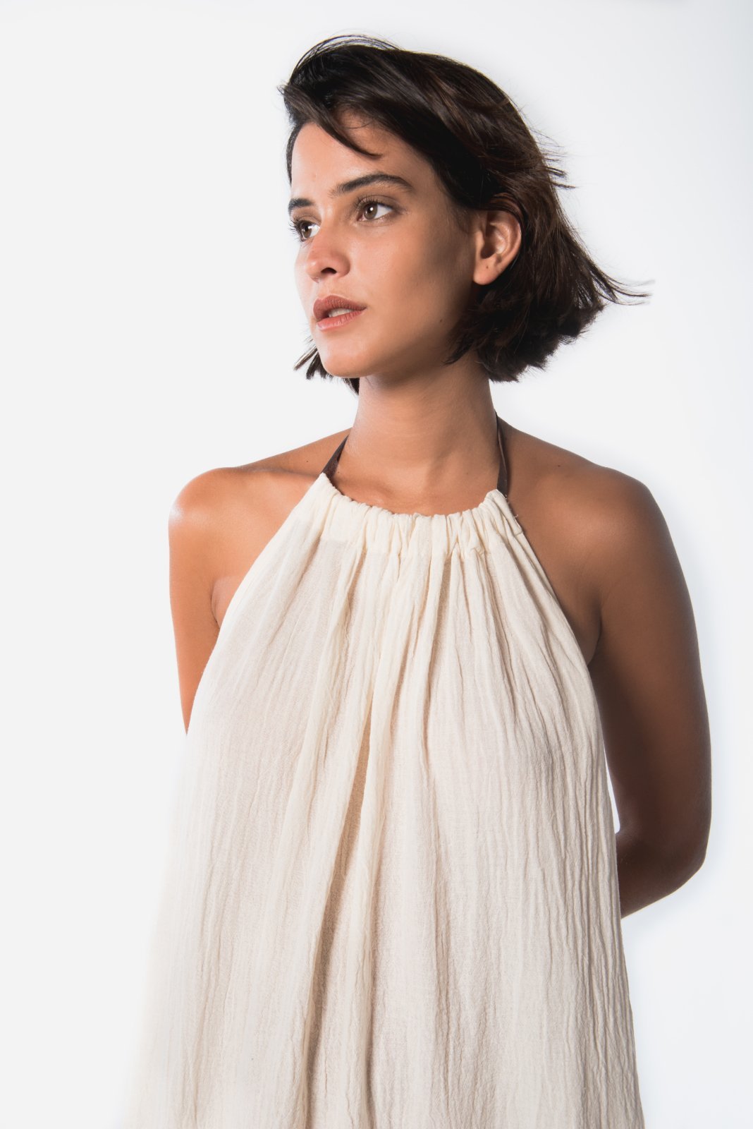 Vestido Oro Tusor de La Troupe