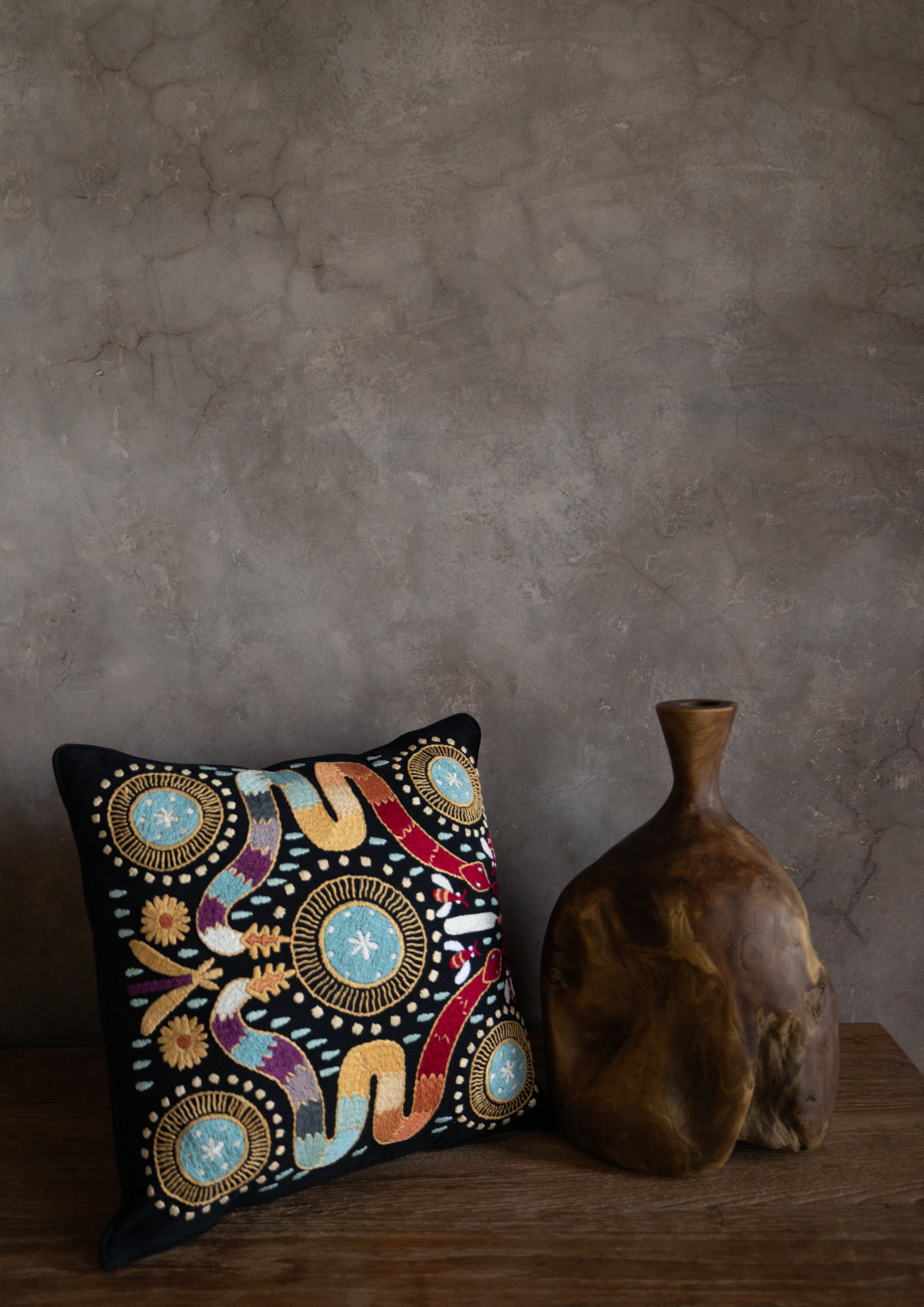 Cojin Huichol Serpiente