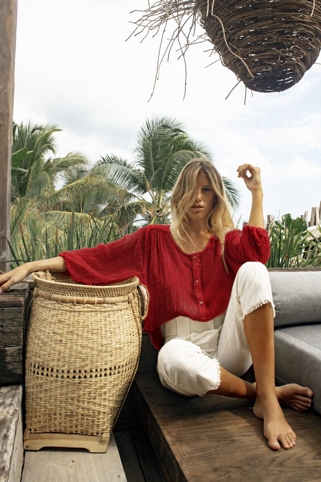 Camisa Luna en rojo, vista frontal
