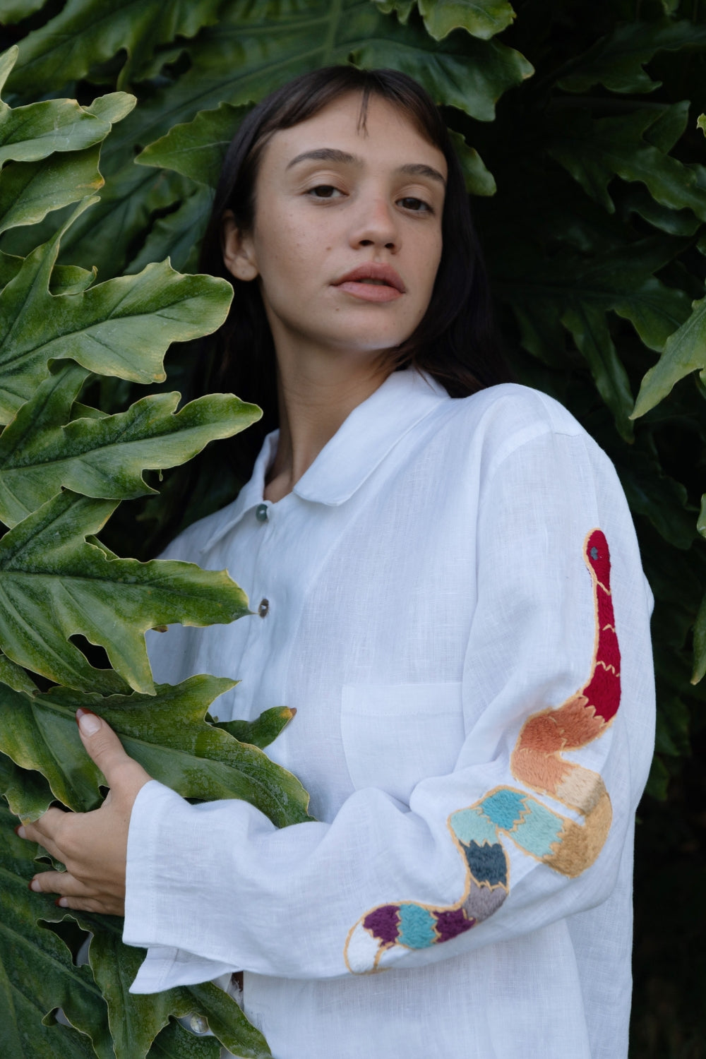 Camisa Huichol Serpiente de La Troupe