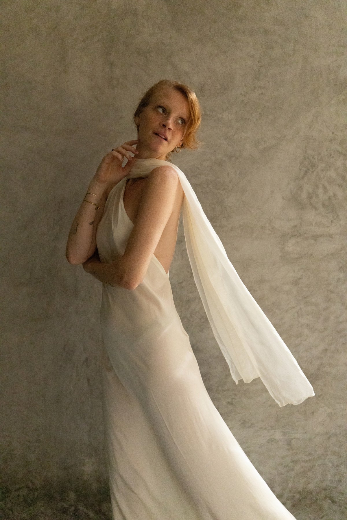 Vestido Ondina de La Troupe, vista editorial.