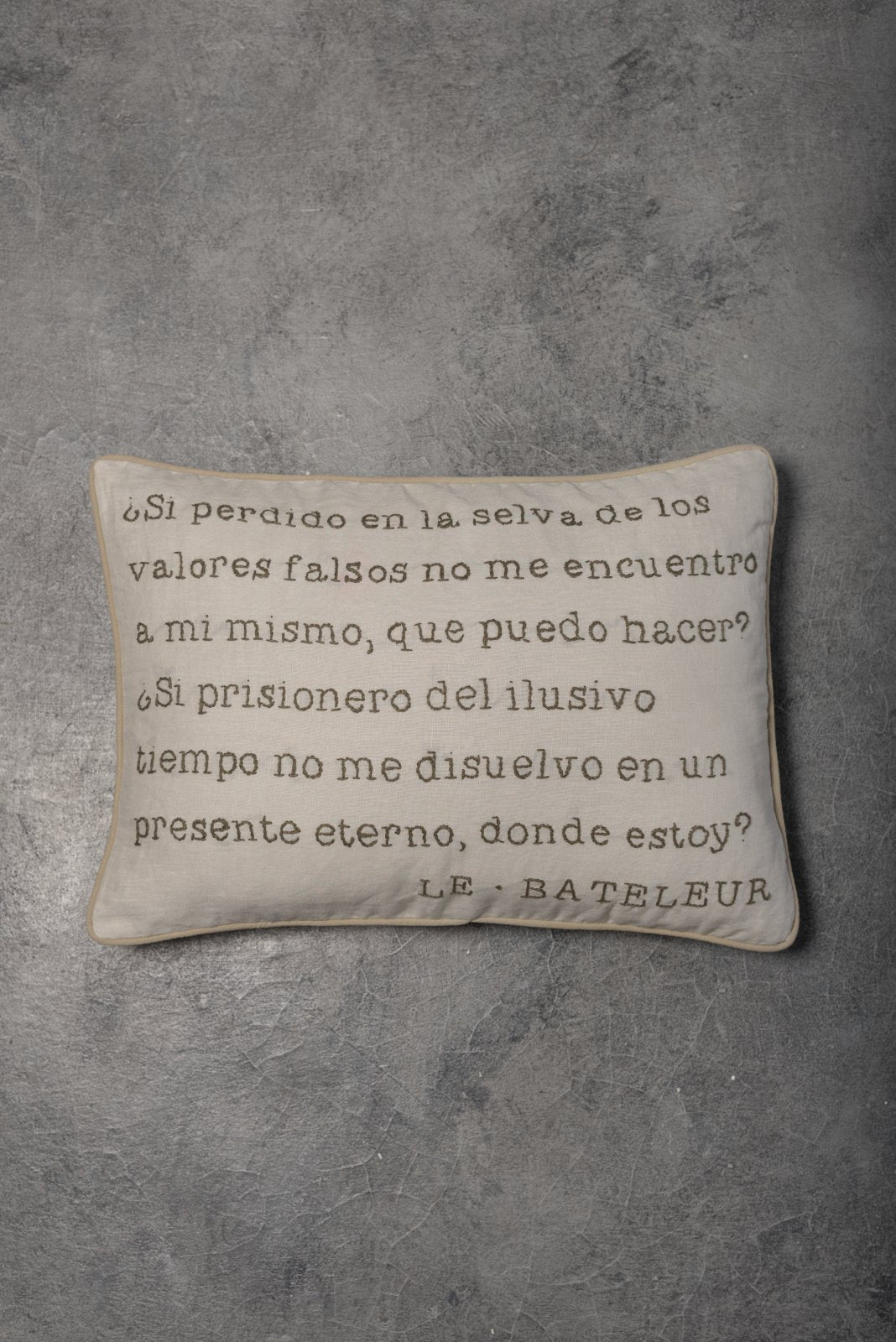 Le Bateleur Tarot Cushion