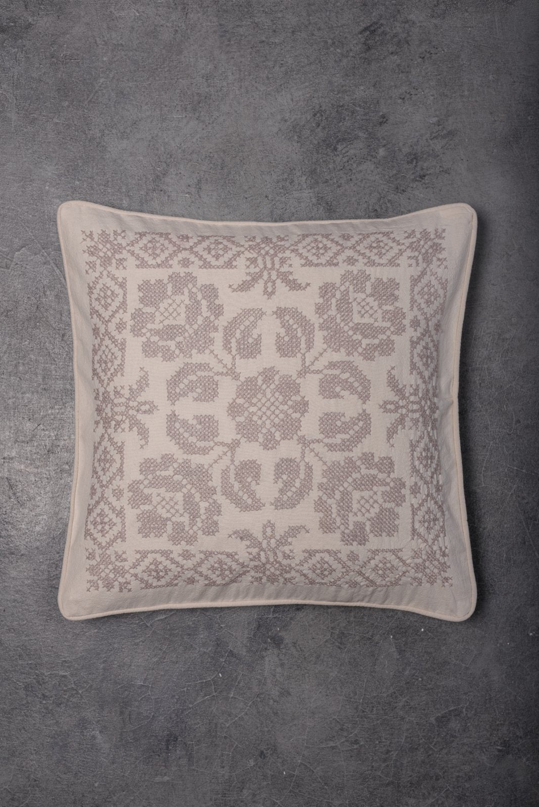 Cross Flowers Cushion